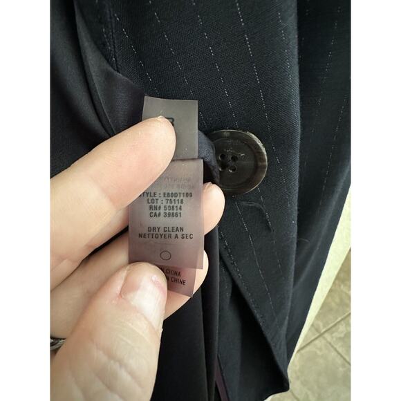 Tahari Arthur S. Levine Navy Blue Pin Stripe Blazer Jacket Women's Size 8 - Picture 7 of 10